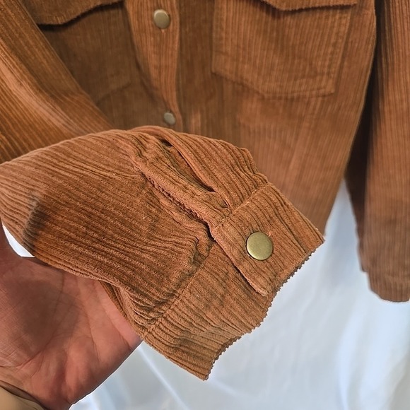 Blue B Women's Shacket Jacket Corduroy W/Sherpa Top Brown Rough Hem Sz L‎ Button - Picture 4 of 16